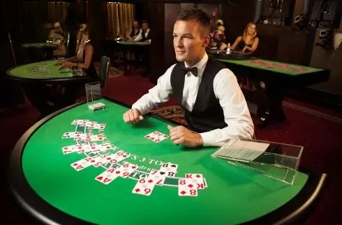 Blackjack M (Evolution Gaming)